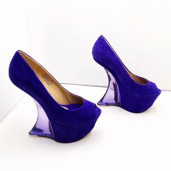 🆕Zigi Girl} GLOW Peep Toe Plexiglass Wedge Shoe - Picture 4 of 13